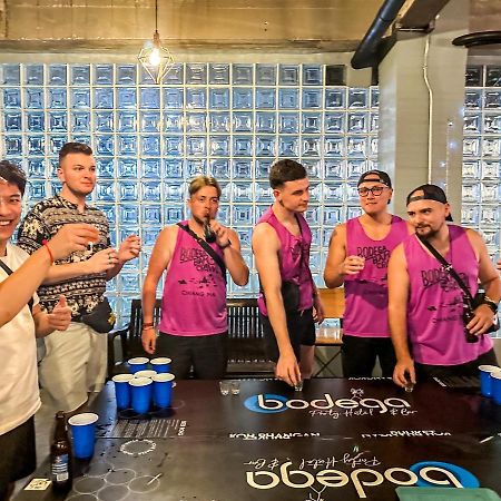 بيت شباب Bodega شيانغ ماي المظهر الخارجي الصورة