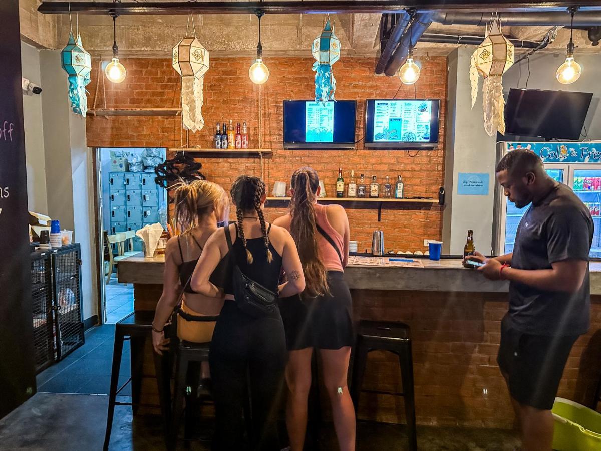 بيت شباب Bodega شيانغ ماي المظهر الخارجي الصورة